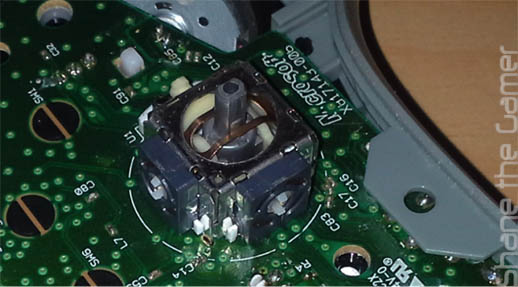 DIY: How to Replace your Xbox 360 Controller Thumbsticks