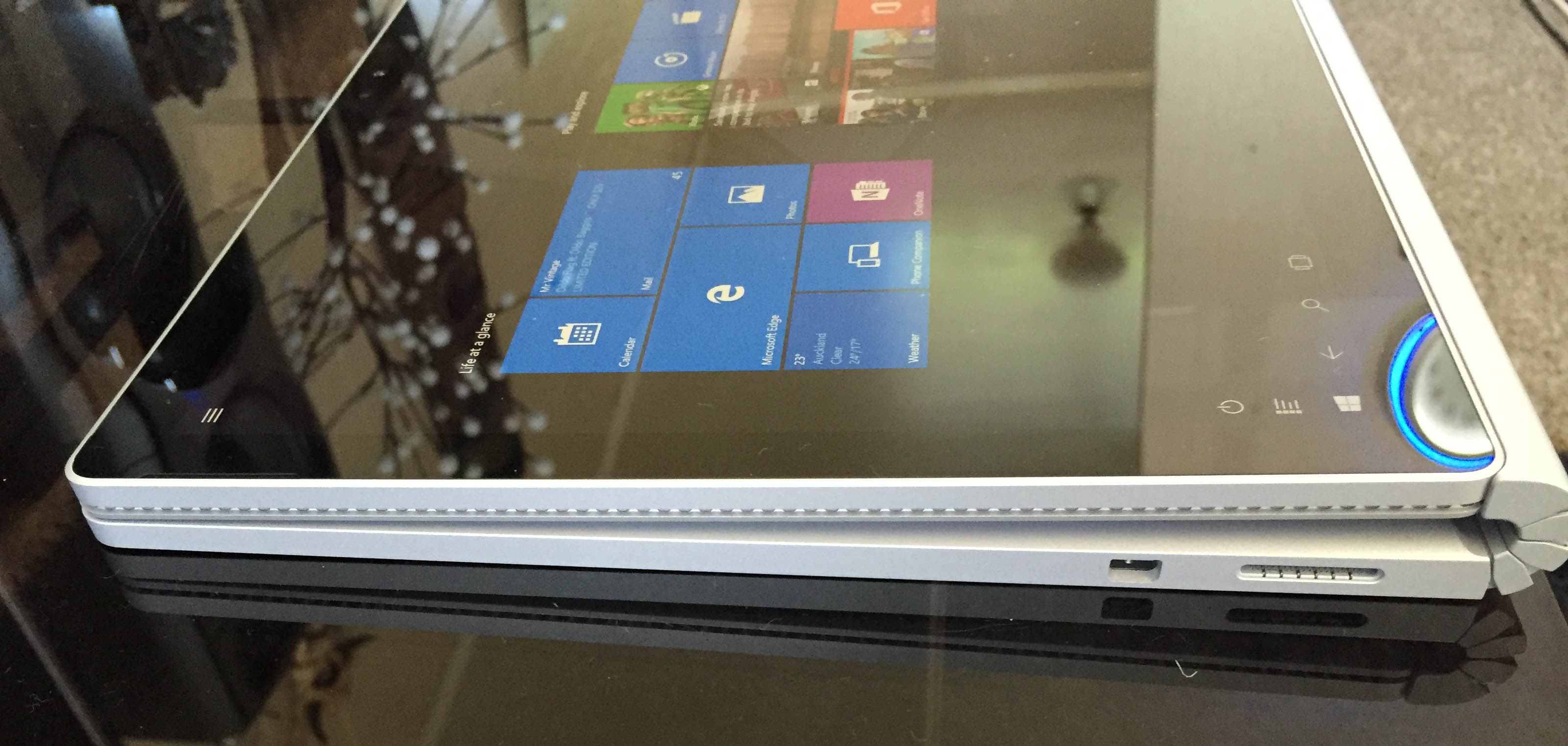 MS Surface Book