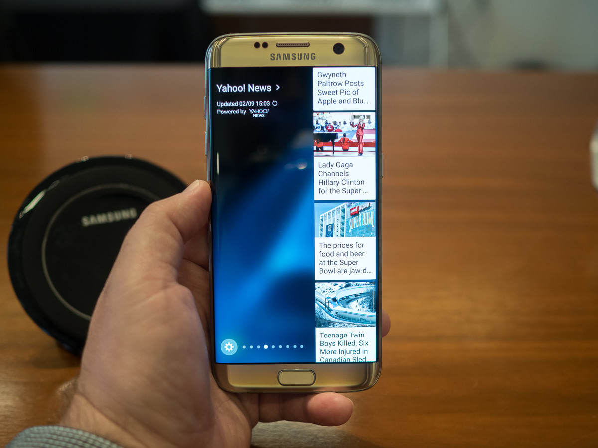 galaxy-s7-edge-yahoo-news-edge