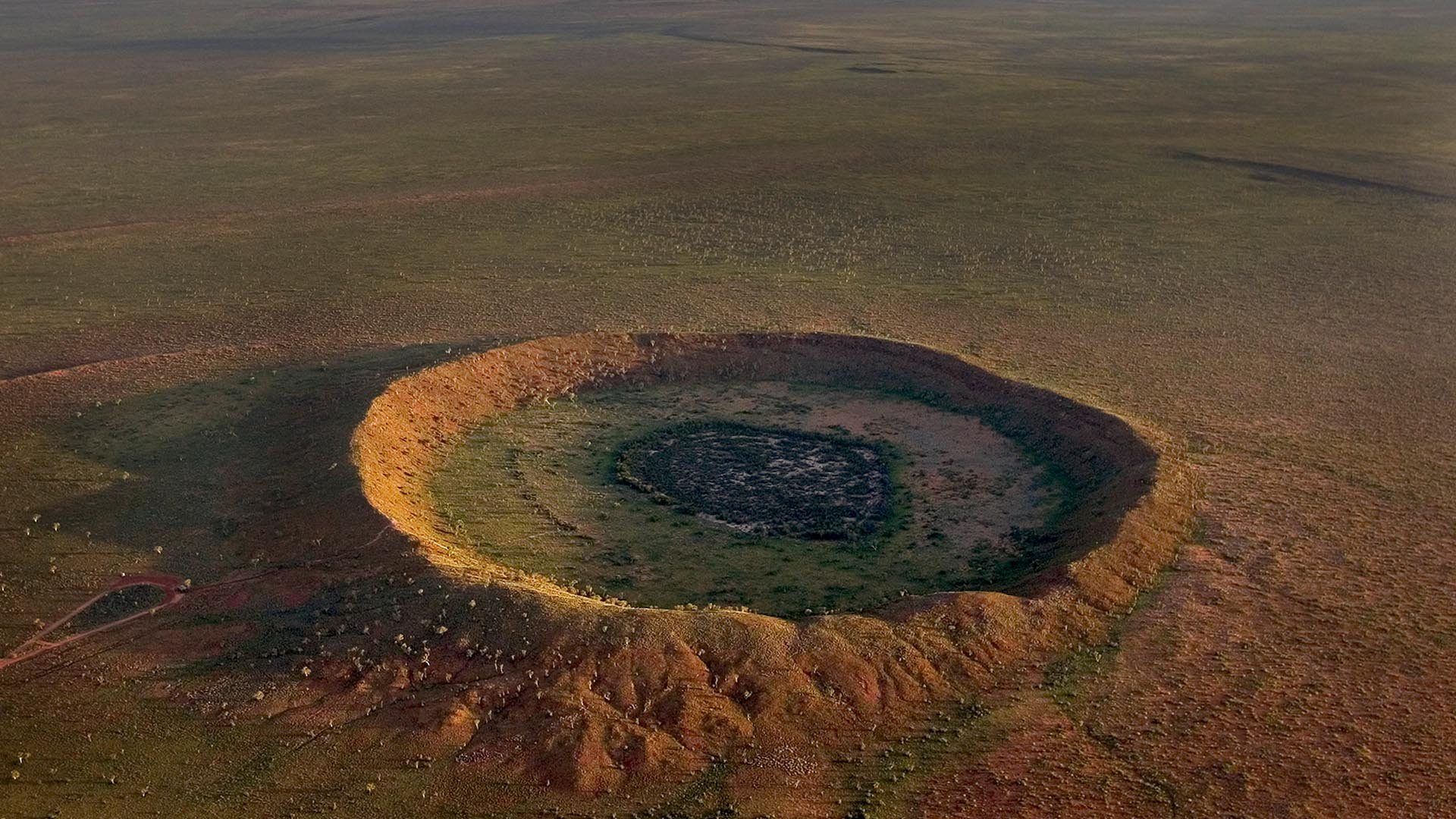 Wolf Creek Crater - Australia