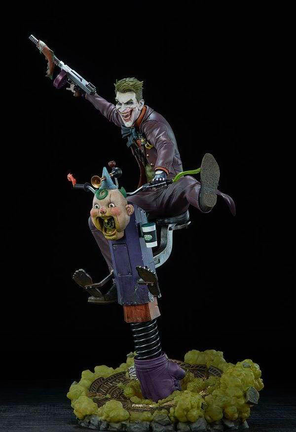 The Joker Premium Statue - Sideshow Collectibles