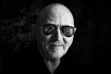 Dave Dobbyn