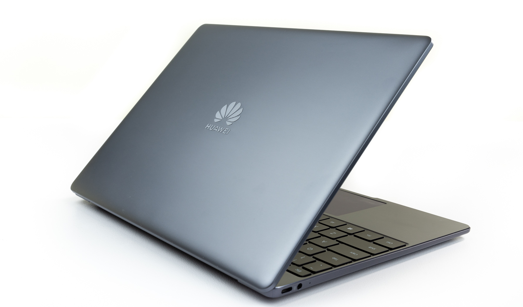 HUAWEI MateBook 13