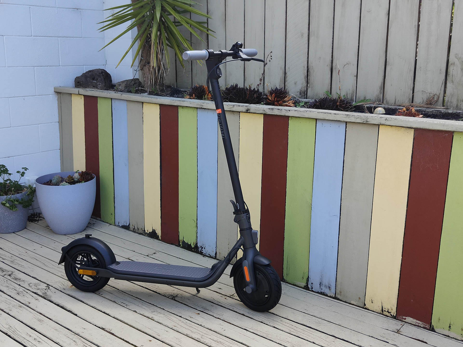 Segway Ninebot F Series Kick Scooter Review - STG Play