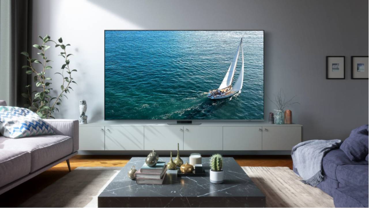 Samsung QLED 98 inch smart TV