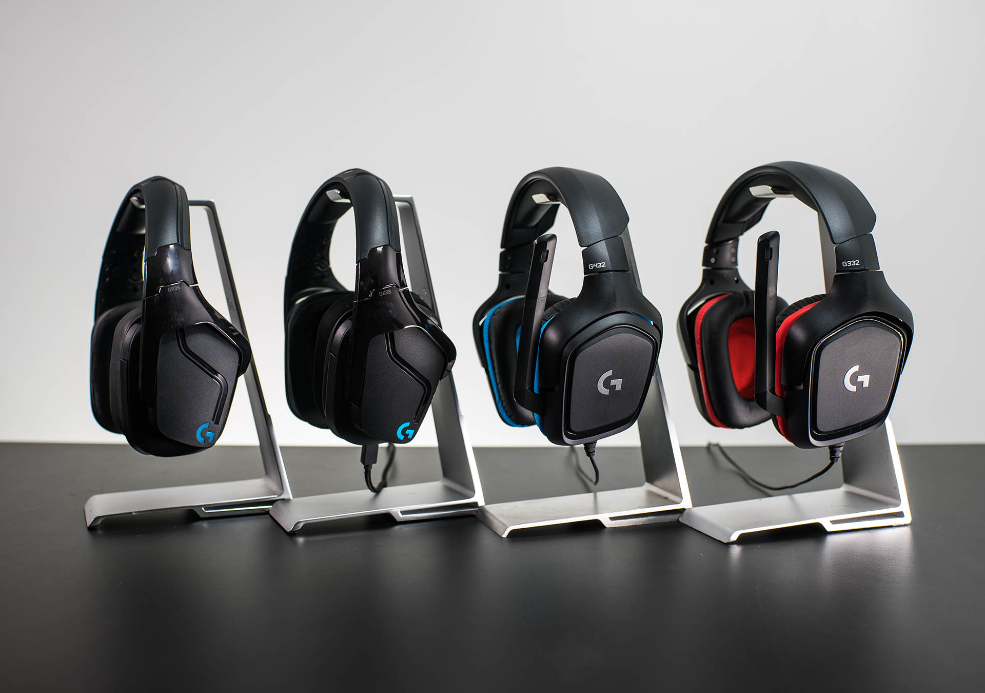 Logitech G935 7.1 LIGHTSYNC Wireless Gaming Headset