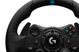 Logitech G923 Racing Wheel and Pedals