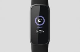 Fitbit Luxe