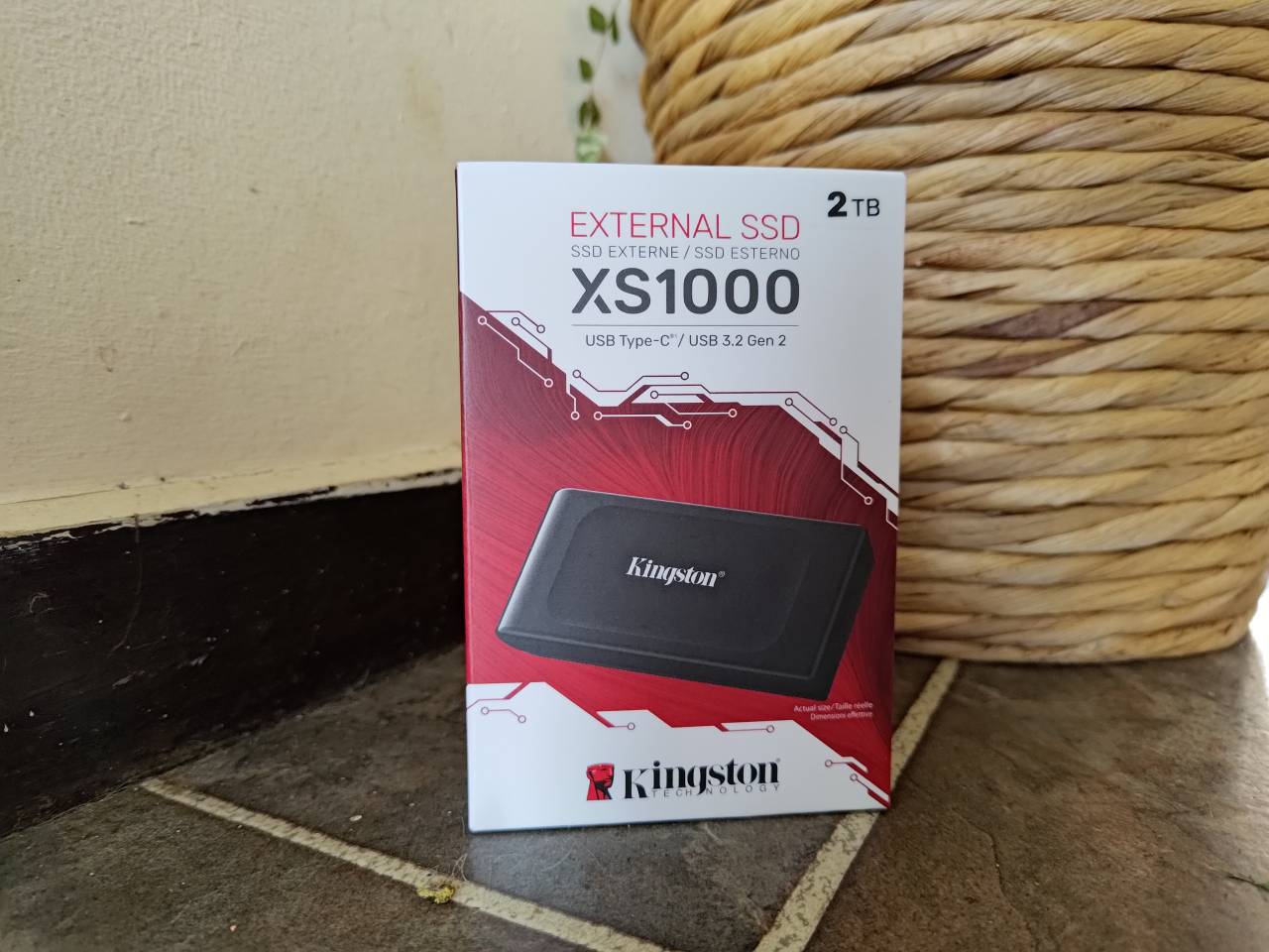 Kingston XS1000 External SSD - Photo Review