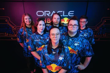 Oracle Red Bull all-female British F4 Esports team