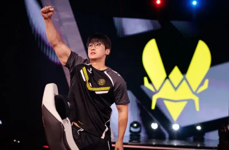 Jeondding Team Vitality 2030 contract