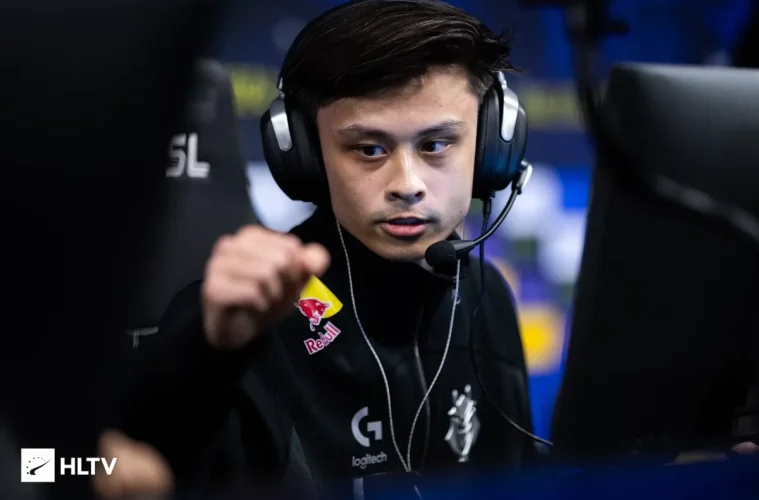 Stewie2K autimatic Skadoodle BLAST Open Fall