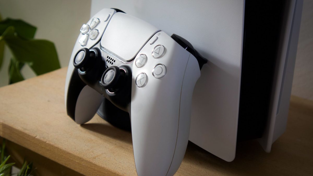 Sony’s 2028 Disc Shutdown Raises Questions for PS5 Owners Who Watch Blu-rays