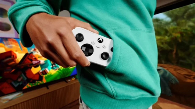 Xbox Nano Controller Announced at $49.99, Out in November